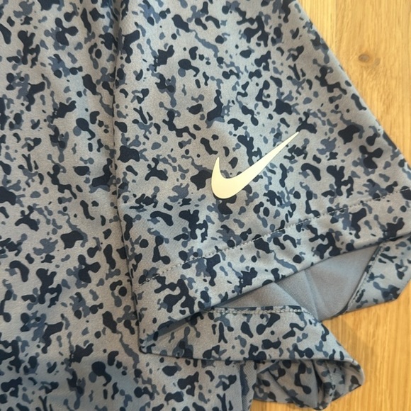 NIKE MENS GOLF POLO MINT CONDITION SIZE XXL ⛳️DRI-FIT - Picture 4 of 6